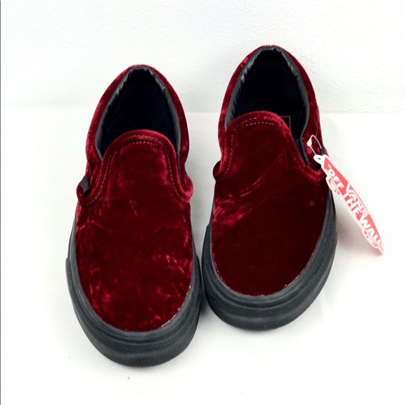 Just In NWT Vans Red Oxblood Crush Velvet Slip on - Picture 7 of 8